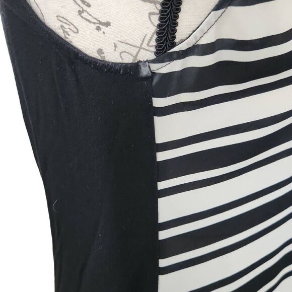 Express Ladies Size Small Black White Striped Zip Up Sleeveless Tank - Picture 5 of 8